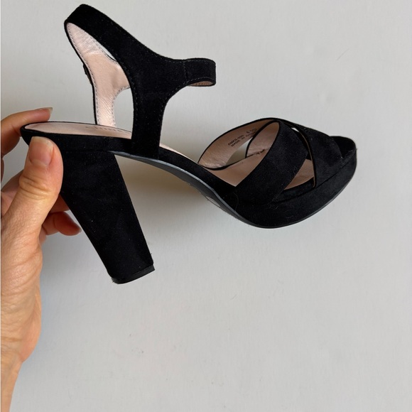 Chinese Laundry Black Heels - Picture 7 of 11